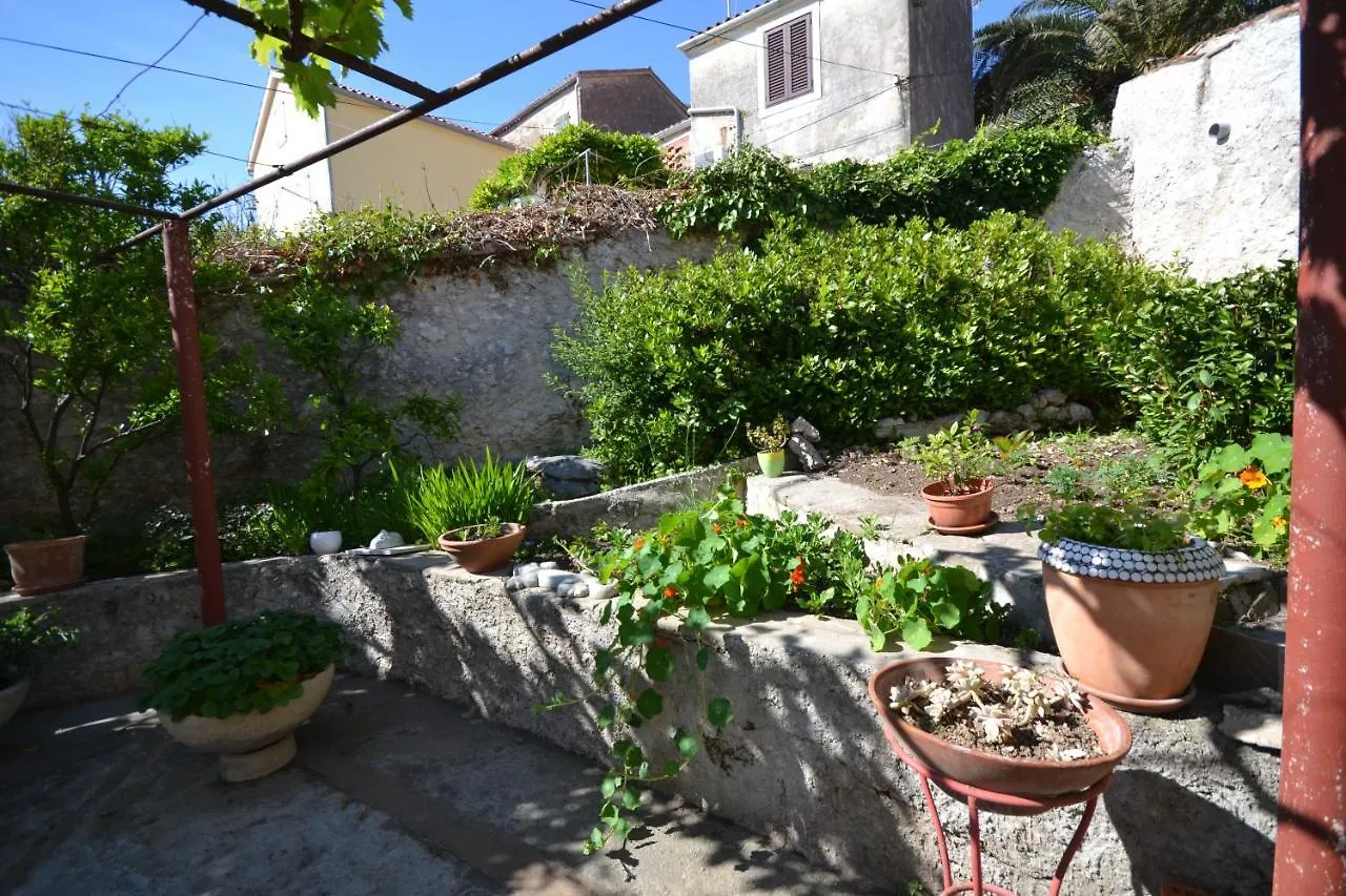 Apartamento Apartman Delac Mali Lošinj Croácia
