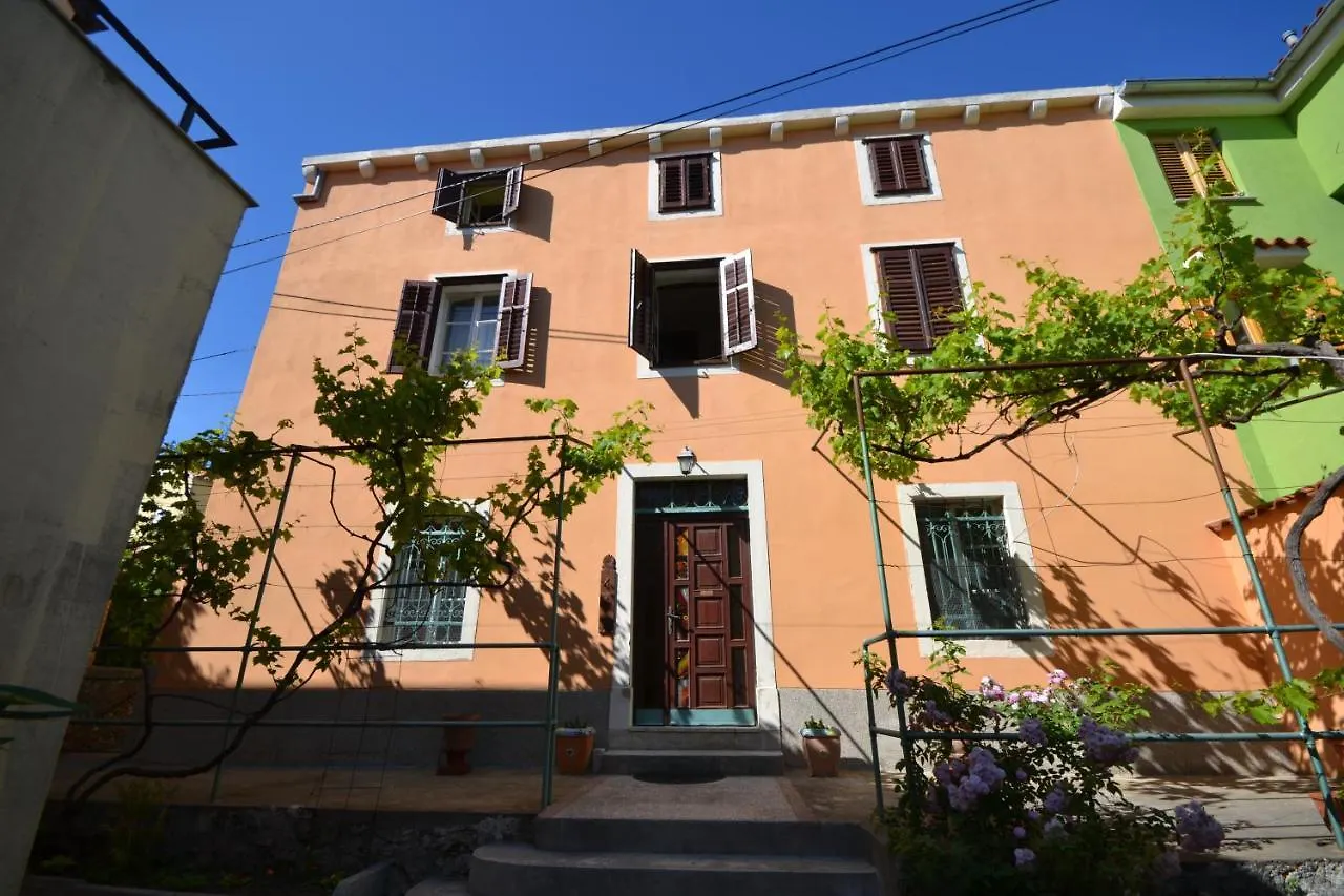 Apartman Delac Mali Lošinj 0*,  Croácia